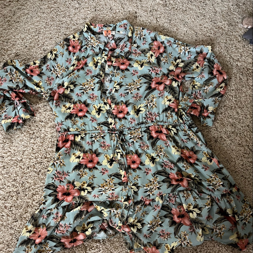 UMGEE Large hibiscus button up dress